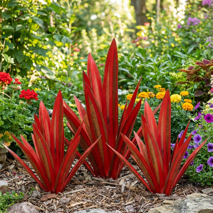 Aero Agave Garden Decor | Waterproof Solar LED Outdoor Ornament 1