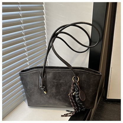 Bella Black Shoulder Bag | Large Capacity, Scratch-Resistant for Women 3