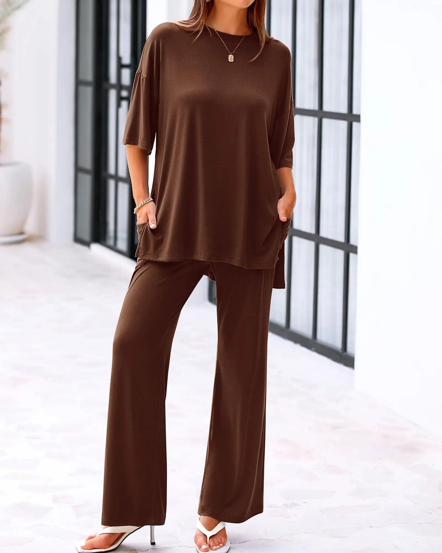 Cleo Casual Set | Loose-Fit Top & Wide-Leg Pants with Pockets 4