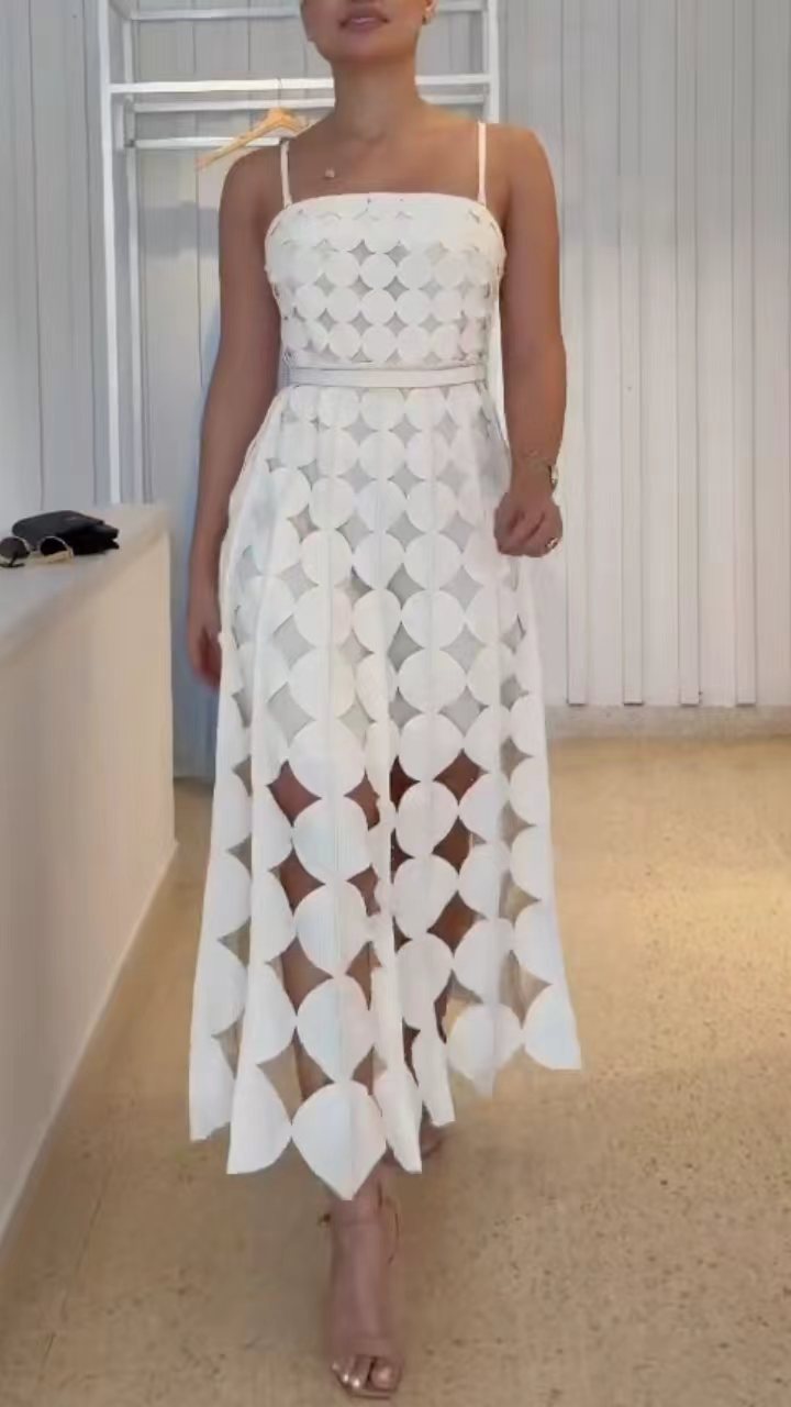 Dahlia Women's Dress | Elegant A-Line White Strapless Cocktail Design 1
