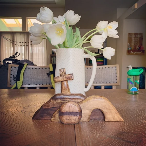 Elysian Easter Tableau | Wooden Christian Decoration 2