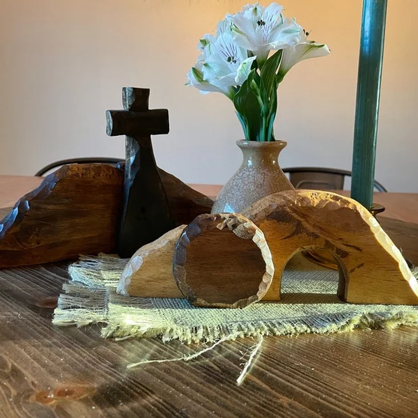 Elysian Easter Tableau | Wooden Christian Decoration 5