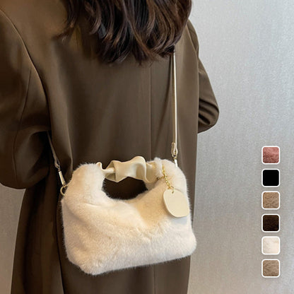 Faux Fur Chic Bag | Multifunctional, Skin-Friendly 1