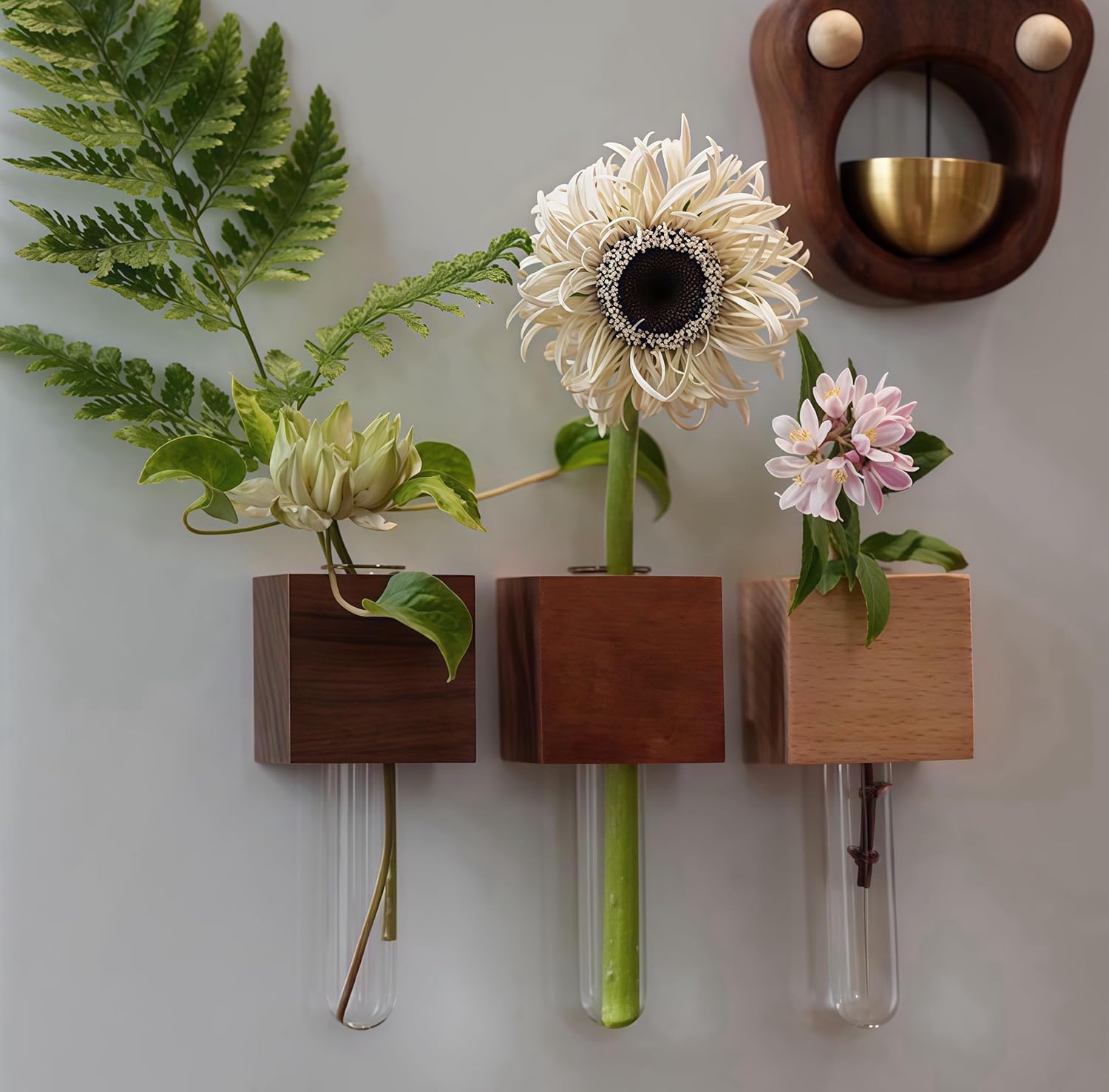 Flora Magnetic Flower Vase | Eco-Friendly Wood, Tool-Free Installation 1