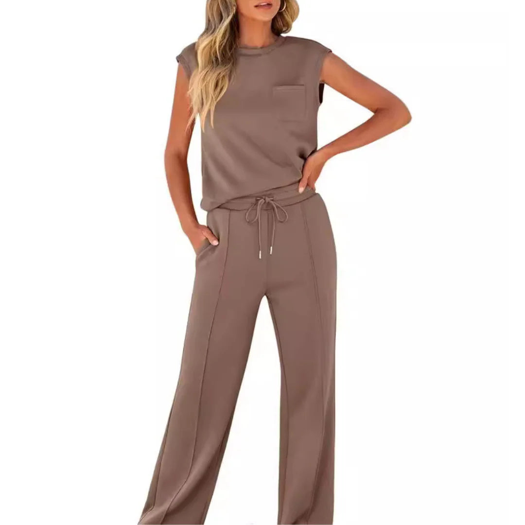 Kara Lounge Set | Soft Women's Loungewear for Comfortable Everyday Style 1