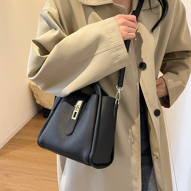 Luxe Bucket Bag | Large Capacity Faux Leather 0