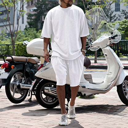 Sleek Sports Set | Moisture-Wicking, Loose Fit 2
