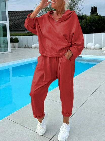 Tina Hoodie Set Women | Comfortable Sweatshirt and Sweatpants Ensemble 2